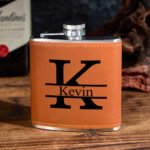 whiskey-flask-leather-men