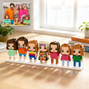 brick-figures-family