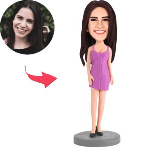 woman-purple-skirt-bobblehead