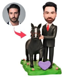male-beside-horse-bobblehead