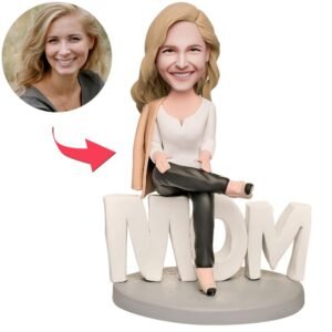 strong-mother-bobblehead